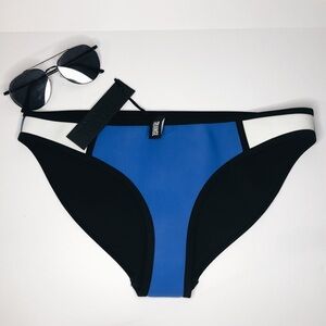 NWT Triangl Bikini Bottom Neoprene